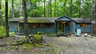 93 Fox Lane, Leicester, VT 05733