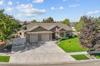 1905 S  Belknap Loop, Nampa, ID 83686
