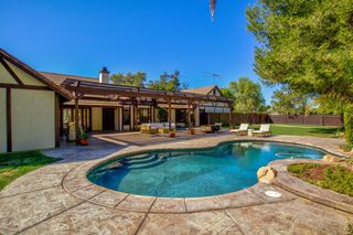 33180 Vino Way, Temecula, CA 92591