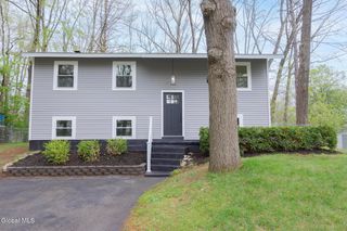 44 Trottingham Road, Saratoga Springs, NY 12866