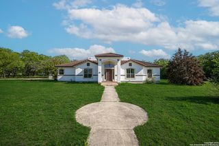 8806 MISSION RD, San Antonio, TX 78214