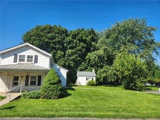 1464 S  Krocks Rd, Allentown, PA 18106