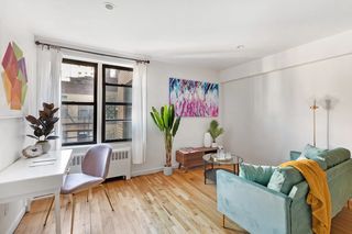 60 9th St #621, New York, NY 10003