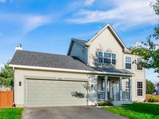 724 Osbron St, Plano, IL 60545