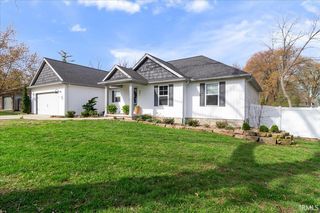 801 Park Plaza Dr, Evansville, IN 47715