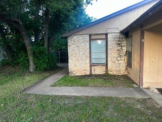 2602 S  Bagdad Rd #A, Leander, TX 78641