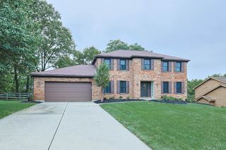 6909 Windwood Dr, West Chester, OH 45241