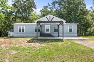 305 An County Rd #153, Palestine, TX 75801