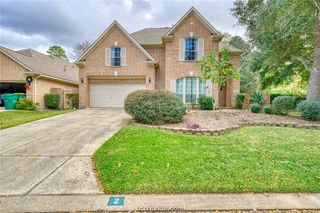 2 Surrey Run Pl, Conroe, TX 77384