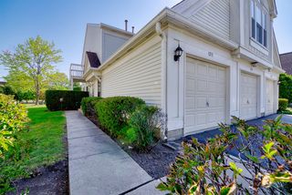 1271 Longacre Ln #22, Wheeling, IL 60090