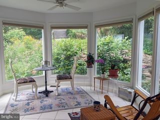 7104 Oakridge Ave, Chevy Chase, MD 20815