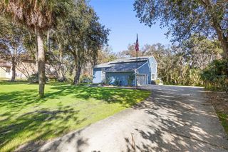 385 E  Country Circle Dr, Port Orange, FL 32128