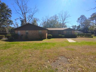 2693 Miccosukee Rd, Tallahassee, FL 32308