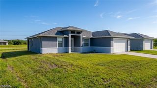106 Plantation Dr, Labelle, FL 33935