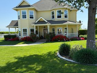 32500 Rd 144, Visalia, CA 93292