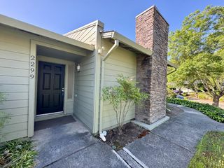 2299 Knolls Drive, Santa Rosa, CA 95405