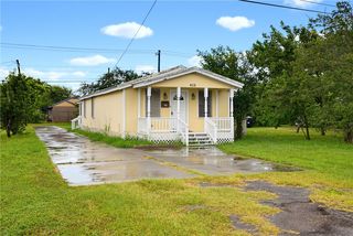 413 E  Fulton St, Sinton, TX 78387