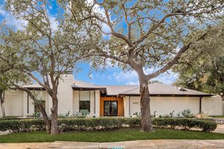 6322 Pineview Rd, Dallas, TX 75248