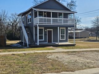 917 S  4th St #A, Temple, TX 76504