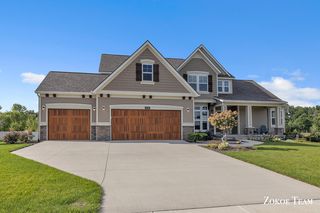 1936 Red Barn Rd, Hudsonville, MI 49426