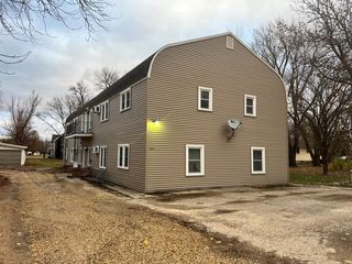 804 Troendle St   SE, Mapleton, MN 56065