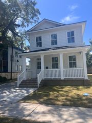 531 Seiler Ave, Savannah, GA 31401