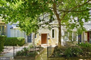 15 15th St SE, Washington, DC 20003