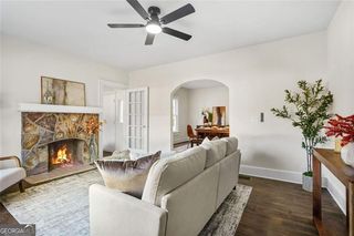 617 Hamilton E Holmes Dr NW, Atlanta, GA 30318