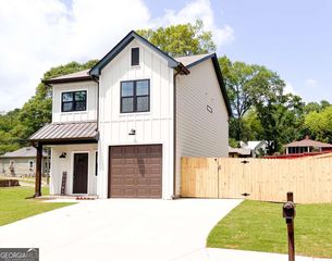 30 Johnson St, Cartersville, GA 30120