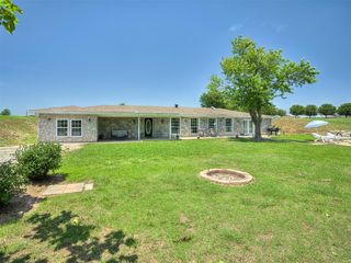 19809 Persimmon Ln, Tecumseh, OK 74873
