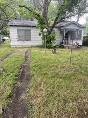 316 S  Acres Dr, Dallas, TX 75217