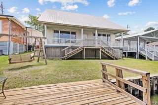 7028 False River Rd, Oscar, LA 70762