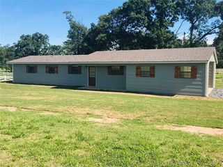 9658 State Highway 19 Hwy, Ada, OK 74820