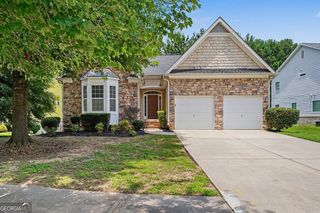 362 Southgate Dr, Locust Grove, GA 30248