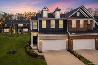 2832 Fairgrove Cres, Ann Arbor, MI 48108
