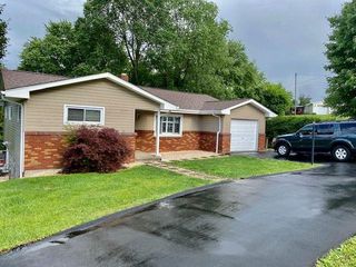 7088 Fairmont Pike, Moundsville, WV 26041