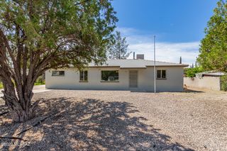 6202 E  28th St, Tucson, AZ 85711