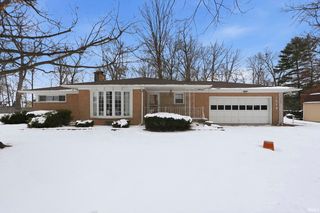 7914 Rothman Rd, Fort Wayne, IN 46835