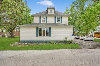 5172 E  Center St, Bourbonnais, IL 60914