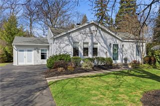 731 Dewitt Rd, Webster, NY 14580