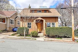 104 11th St, Providence, RI 02906