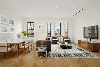 214 Clinton St #2E, Brooklyn, NY 11201