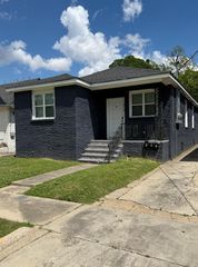 915 S  12th St #A, Baton Rouge, LA 70802