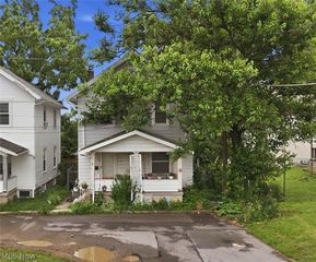 9 Stoodt Ave, Mansfield, OH 44902