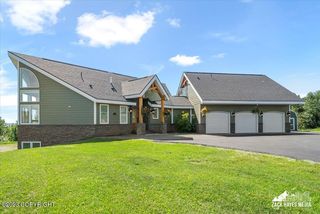 2920 S  Charming Valley Loop, Wasilla, AK 99654
