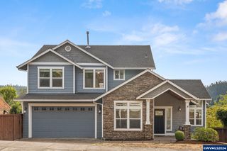 844 Sun Valley Ave, Silverton, OR 97381