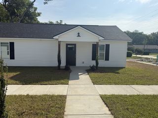 532 Jessamine St #A, Darlington, SC 29532