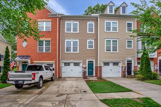 8210 White Star Xing, Pasadena, MD 21122