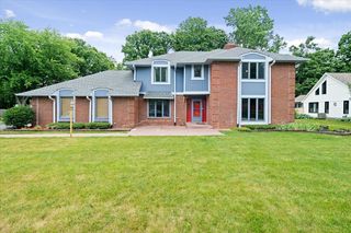 13873 Nansemond Dr, Carmel, IN 46032