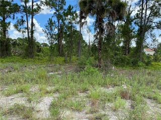 631 FRANKLIN AVE S, Lehigh Acres, FL 33974